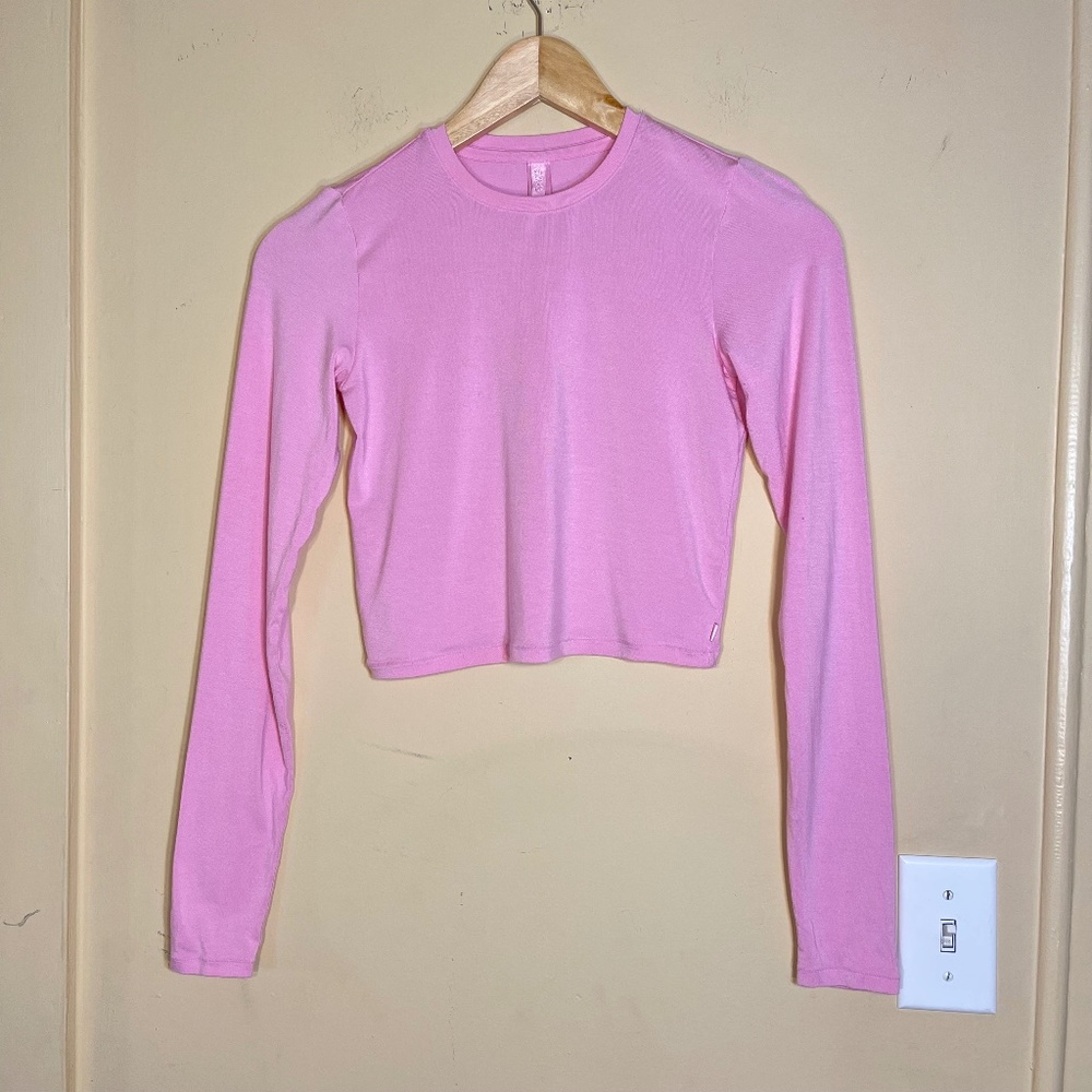 Bublegum Pink SKIMS Pink Long Sleeve Tee